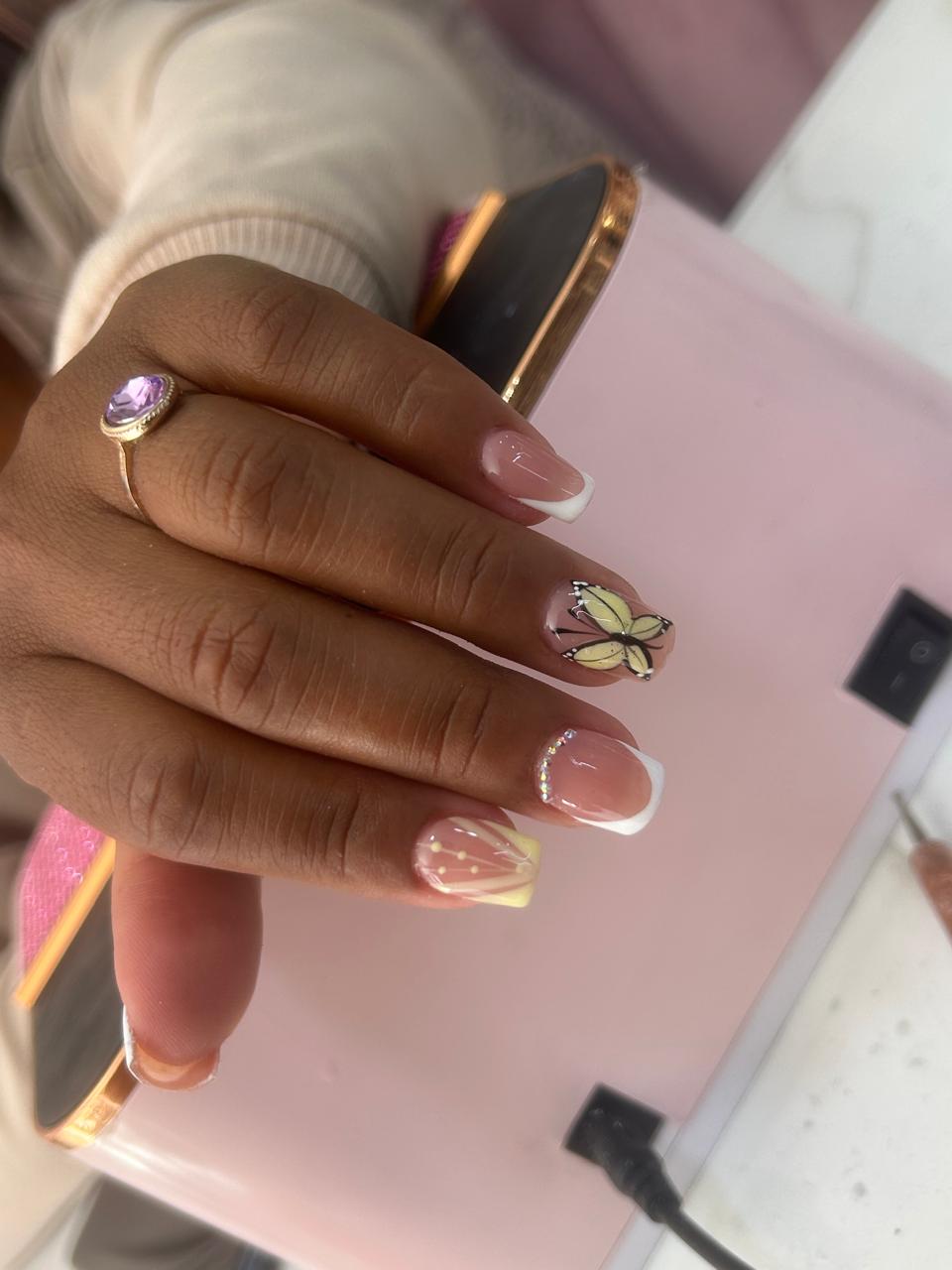 Uñas dipping en Popayán - Nails Yuliana Ortega